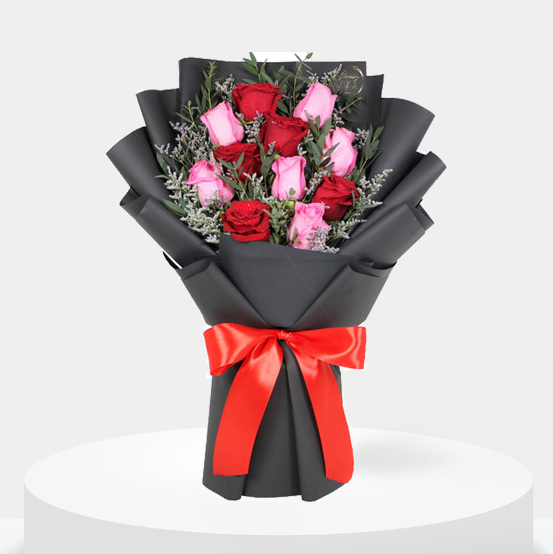 Blushing Love Roses Bouquet Blushing Love Roses Bouquet