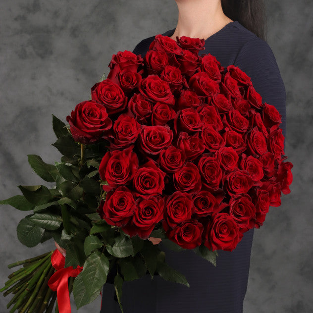 Long-Stem Red Roses Long-Stem Red Roses