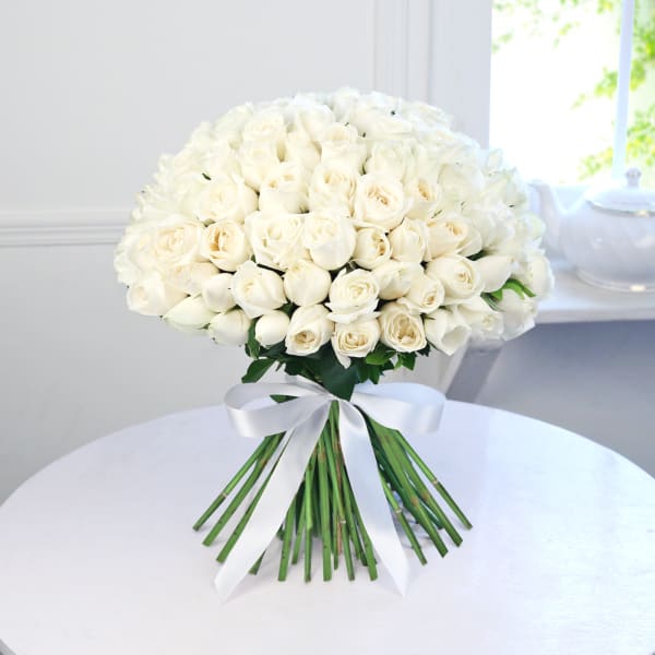 30 White Roses Bouquet 30 White Roses Bouquet