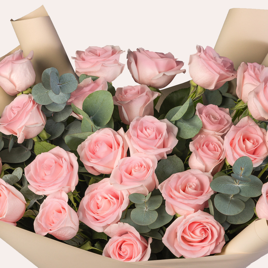 Luxury Pink Roses Bouquet