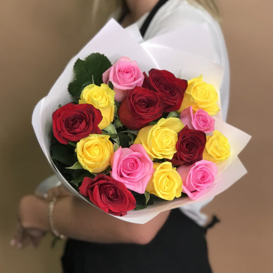15 Mixed Roses Bouquet